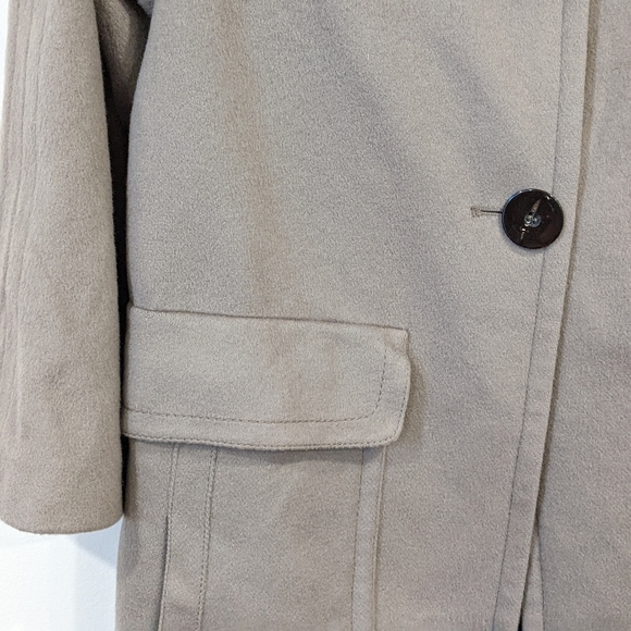 Zara - Quilted Wool Peacoat - Picture 5 of 15